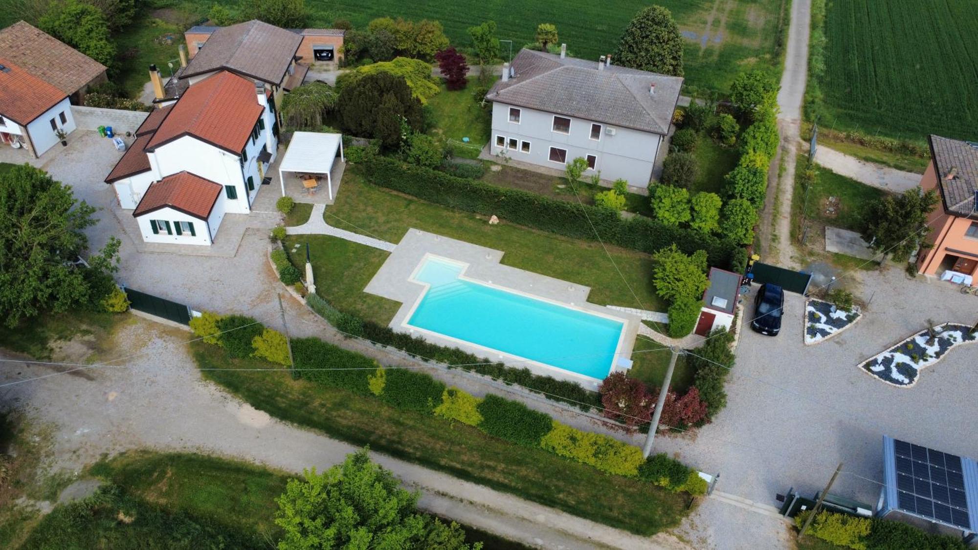 Adria Bnb Luaran gambar